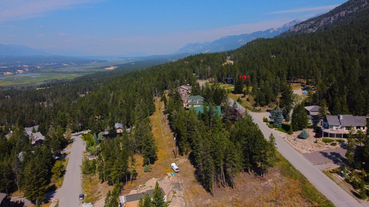 4951 Mountain View Drive, Fairmont Hot Springs, British Columbia  V0A 1L2 - Photo 4 - 2473361
