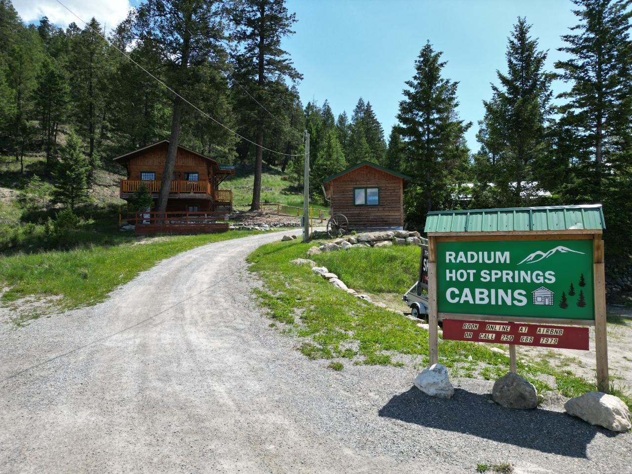 4940 HIGHWAY 93, radium hot springs, British Columbia