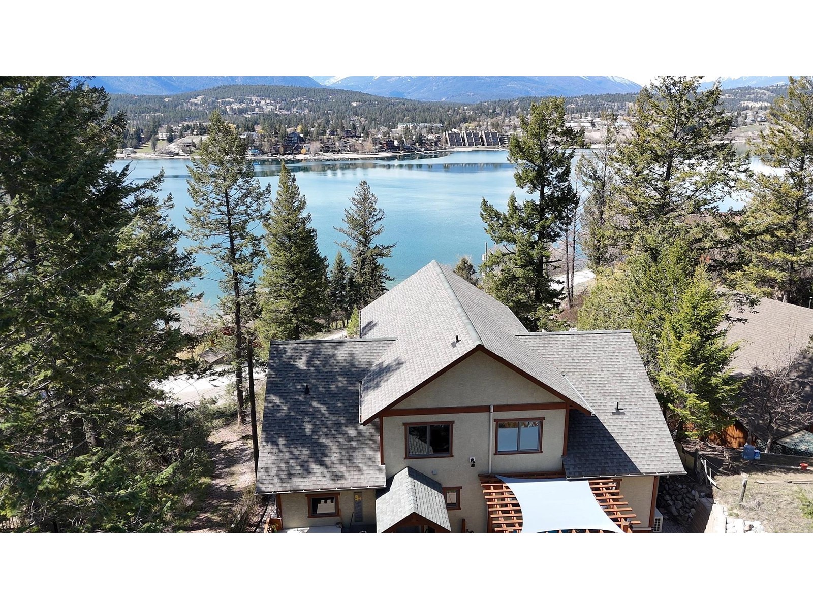 788 LAKEVIEW ROAD, invermere, British Columbia