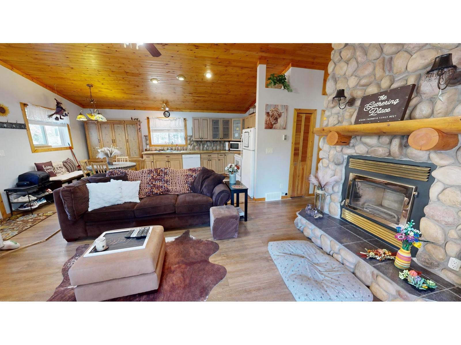4982 Spur Road, Spur Valley, British Columbia  V0A 1E0 - Photo 8 - 2476151