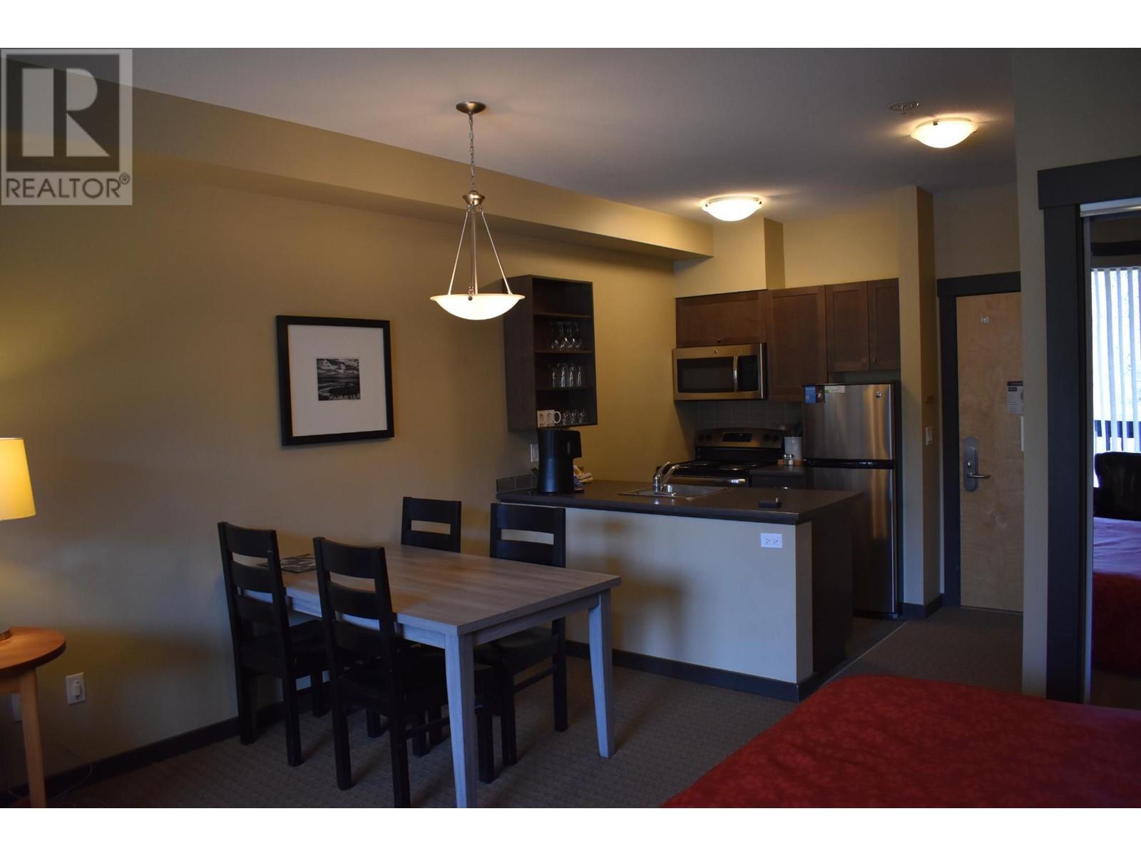 2064 Summit Drive Unit# 110, Panorama, British Columbia  V0A 1T0 - Photo 5 - 2476508