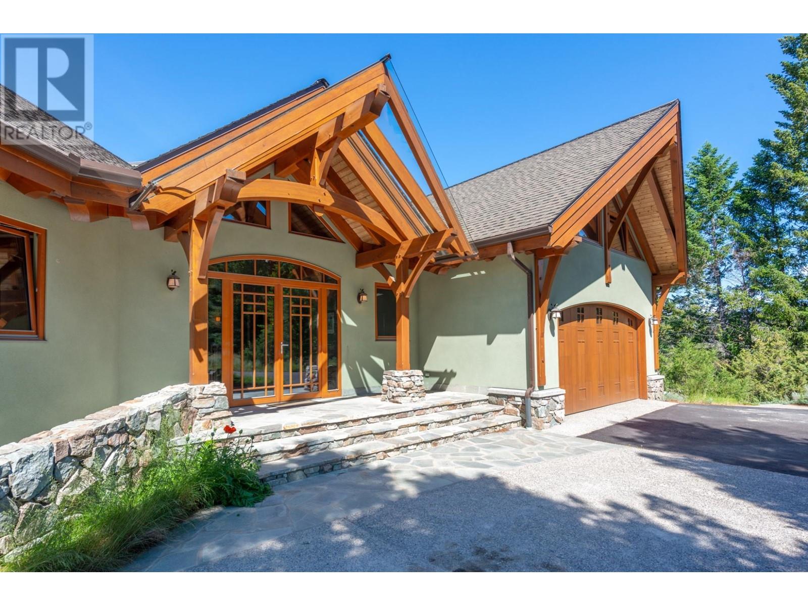 4750 Lakehill Road, Windermere, British Columbia  V0A 1K3 - Photo 3 - 2476576