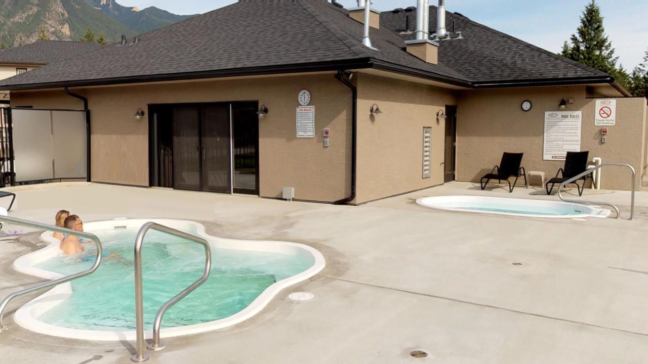 735 O - 700 Bighorn Boulevard, Radium Hot Springs, British Columbia  V0A 1M0 - Photo 61 - 2477227