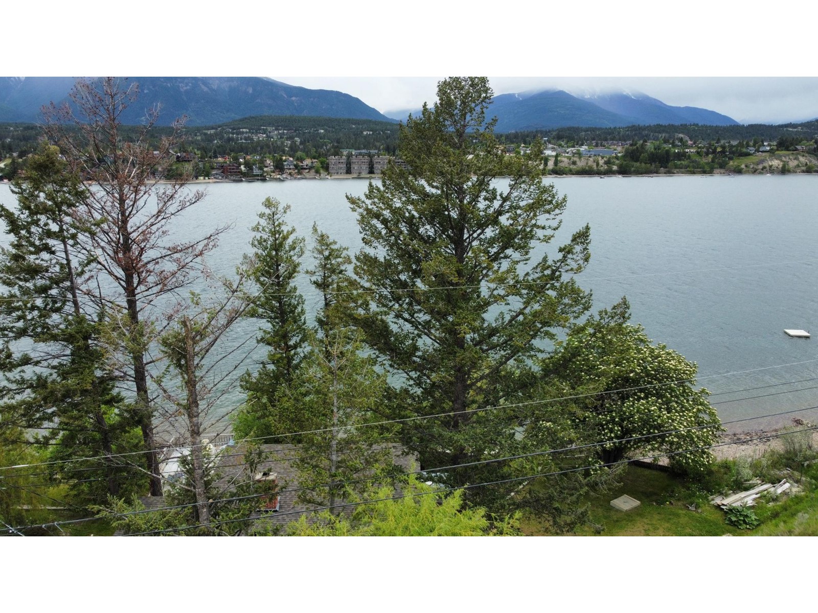 725 Lakeview Road, Invermere, British Columbia  V0A 1K3 - Photo 14 - 2477440