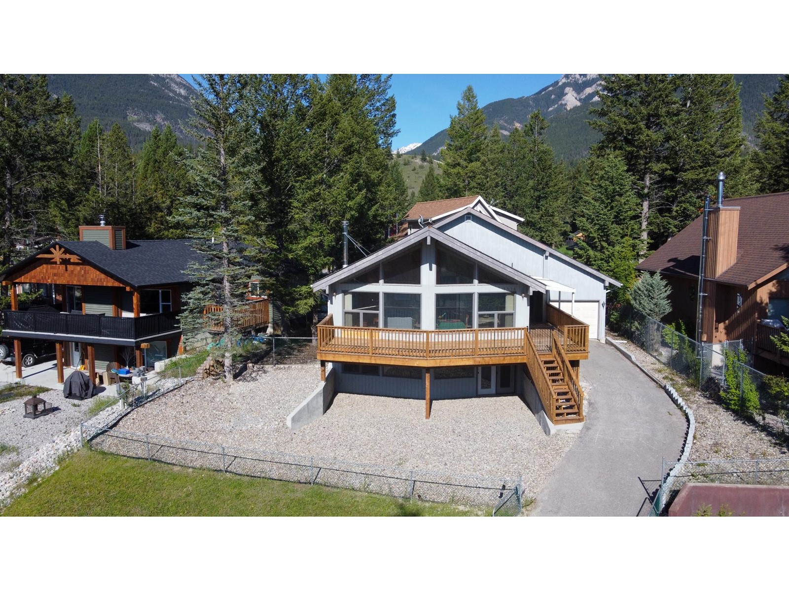 7326 Glacier Drive, Radium Hot Springs, British Columbia  V0A 1M0 - Photo 11 - 2477968