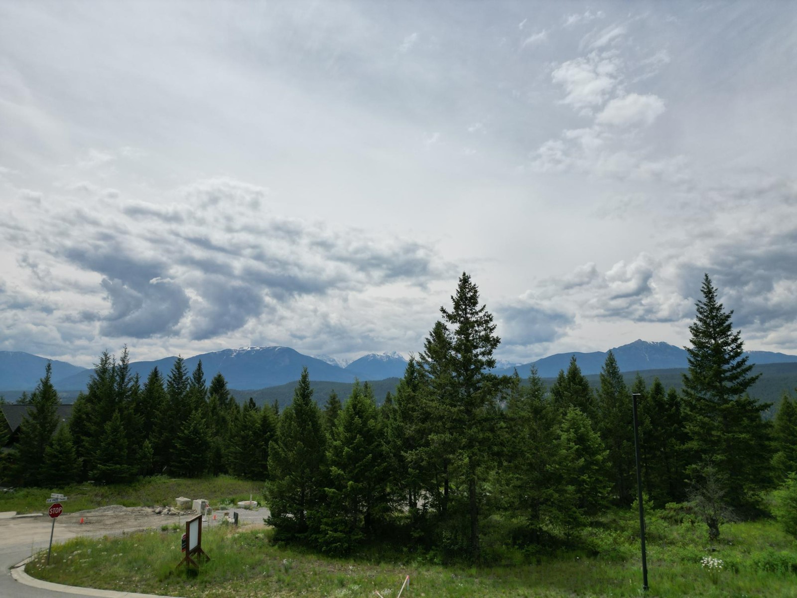 7078 White Tail Lane, Radium Hot Springs, British Columbia  V0A 1M0 - Photo 9 - 2478089