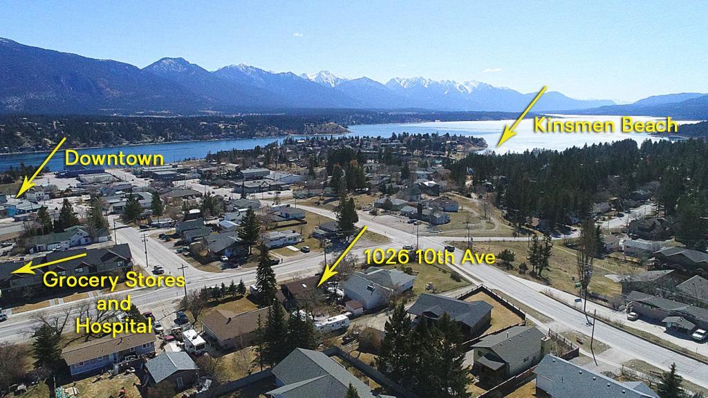 1026 10th Avenue, Invermere, British Columbia  V0A 1K0 - Photo 2 - 2478144