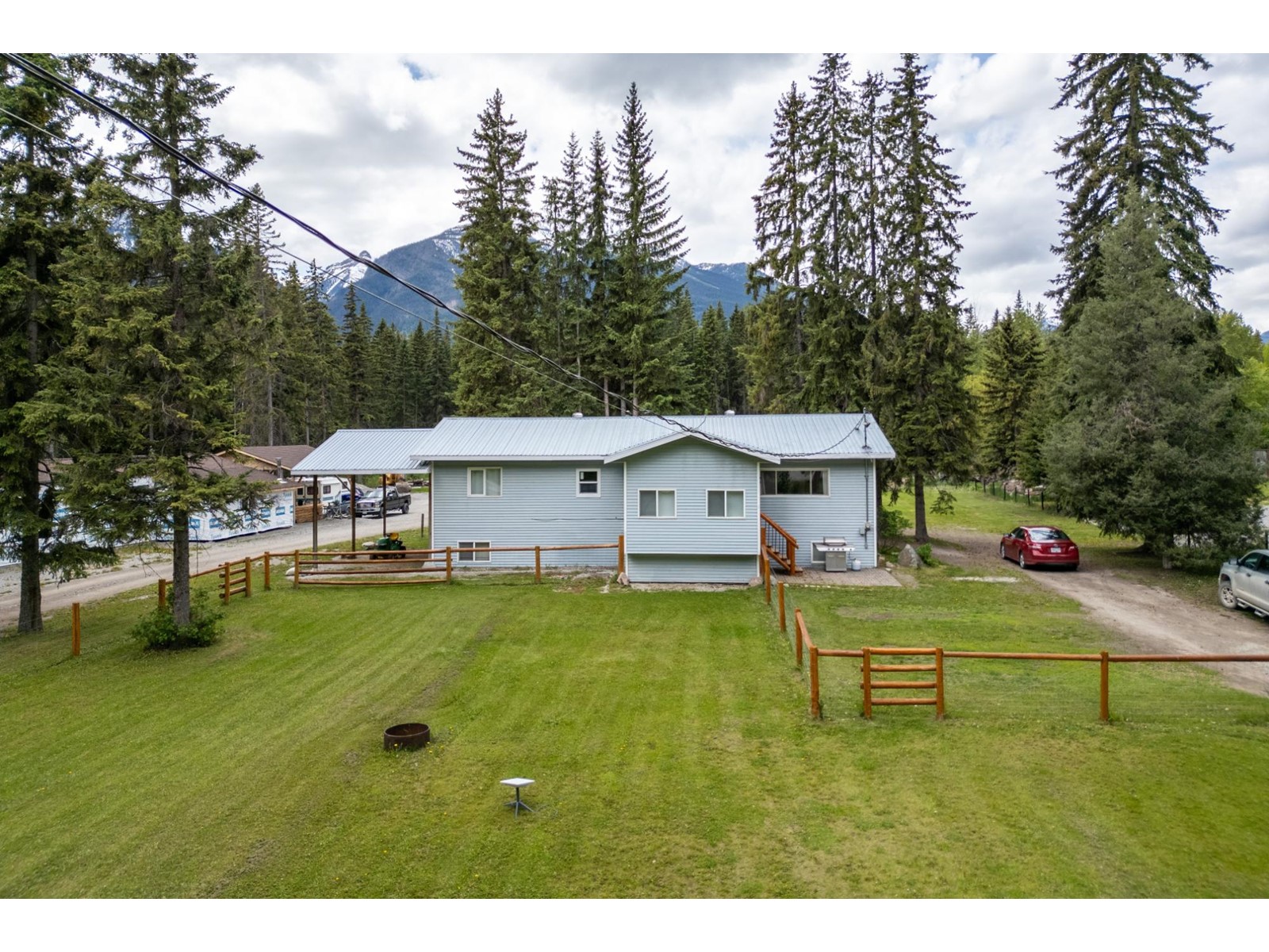 1282 Horse Creek Road S, Golden, British Columbia  V0A 1H2 - Photo 27 - 2478305