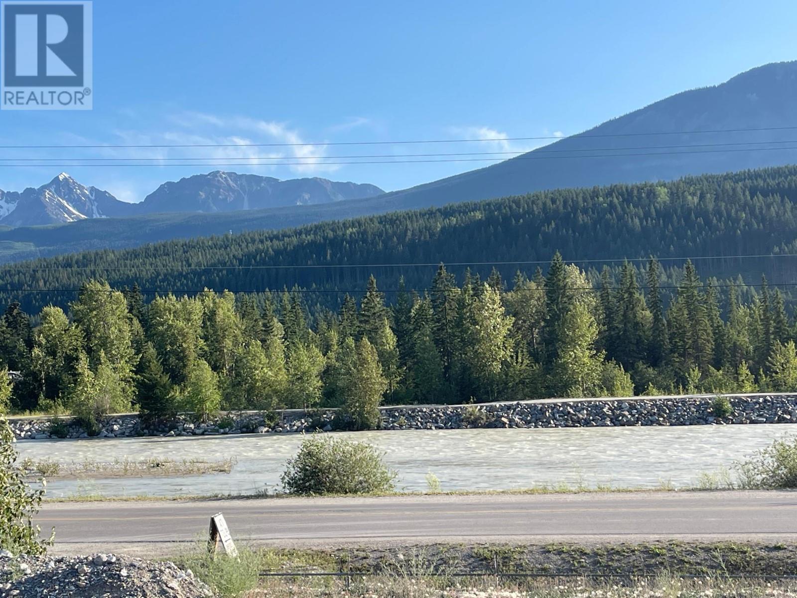 870 Kicking Horse Drive, Golden, British Columbia  V0A 1H0 - Photo 19 - 2478395