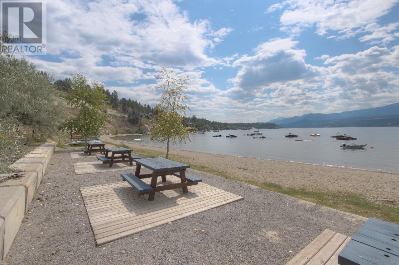 4926 Timber Ridge Road Unit# 16, Windermere, British Columbia  V0A 1K3 - Photo 49 - 2478703