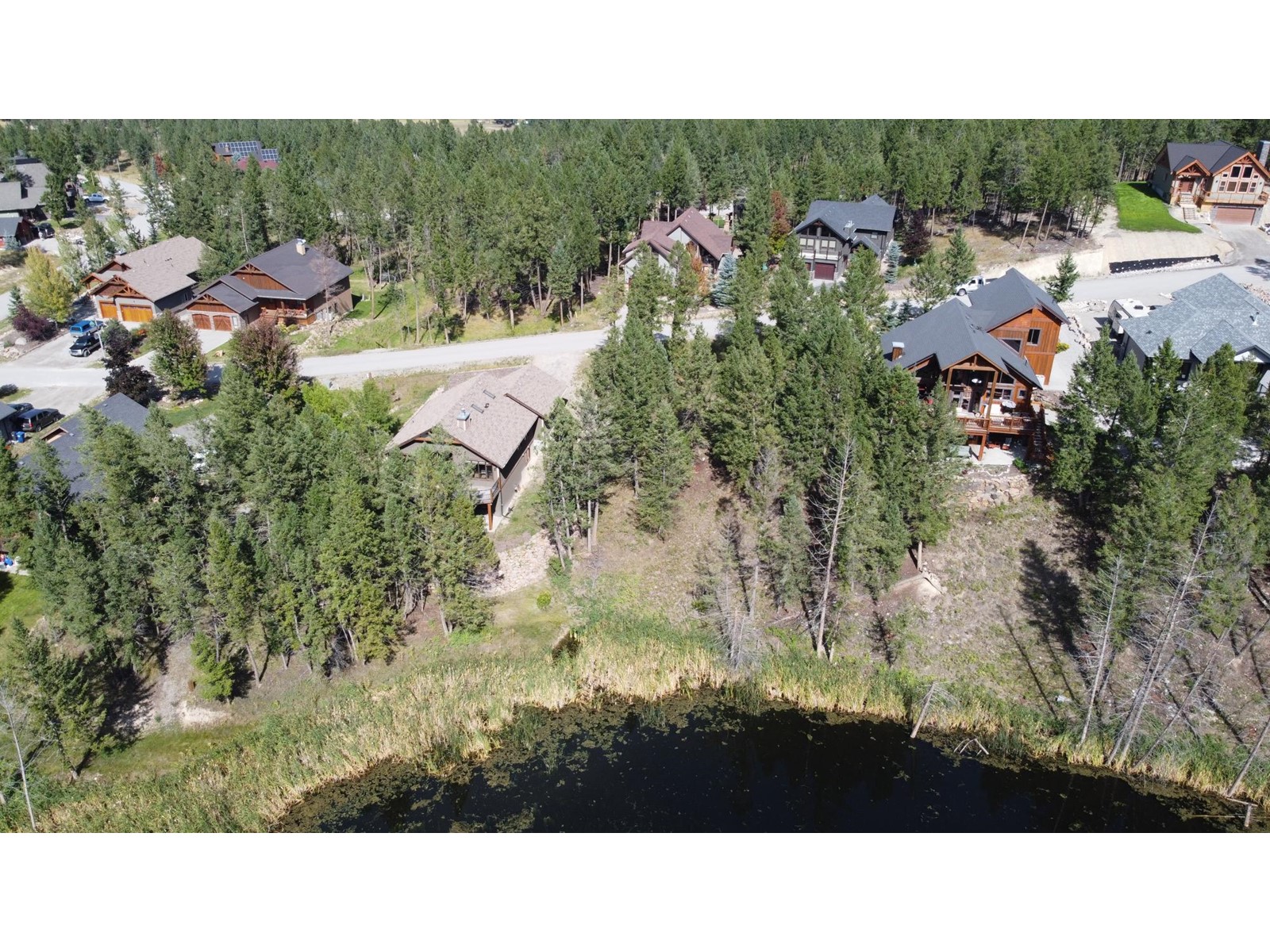 2516 COBBLESTONE TRAIL, invermere, British Columbia