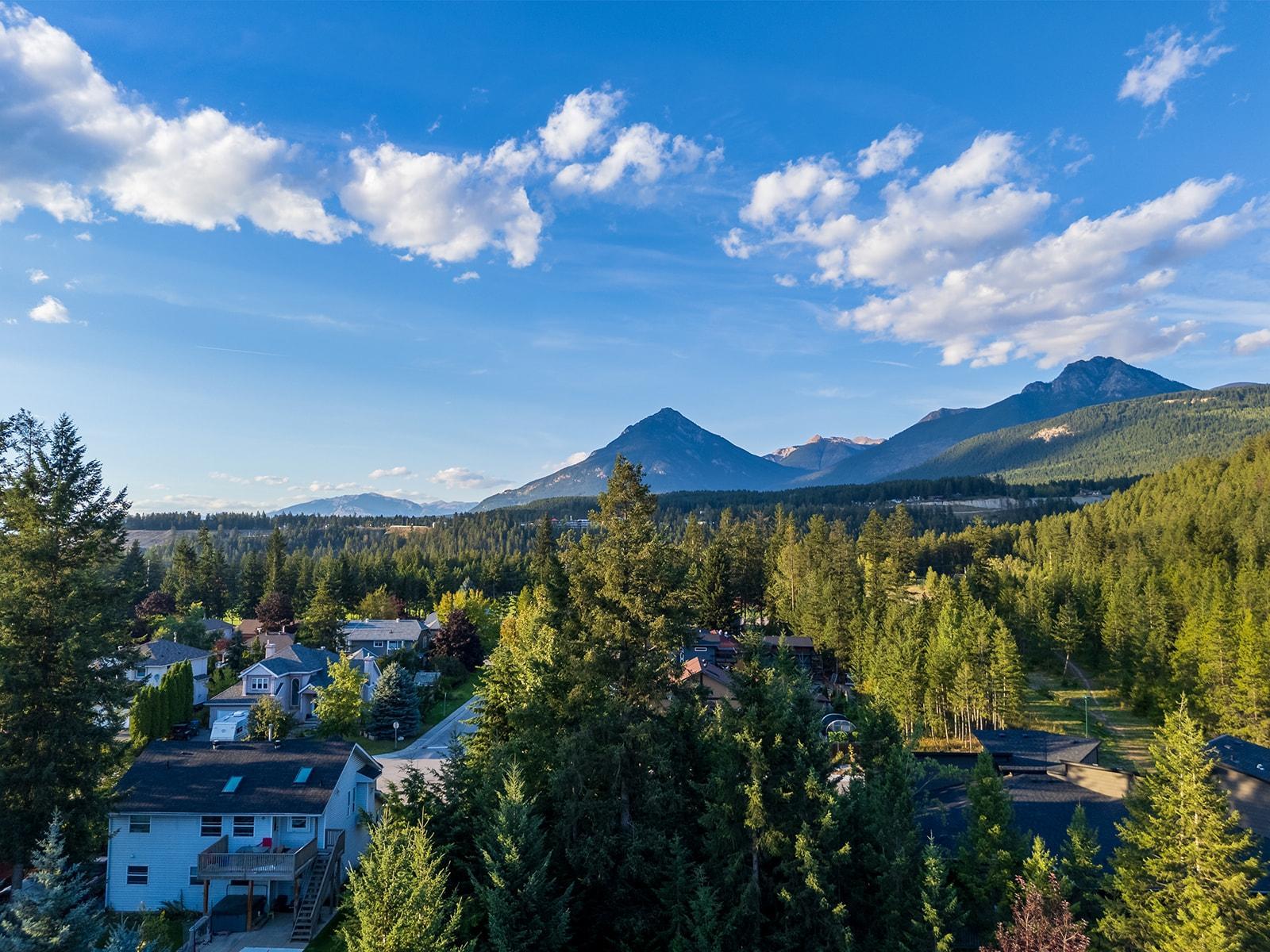 1526 Cedar Street, Golden, British Columbia  V0A 1H6 - Photo 13 - 2479423