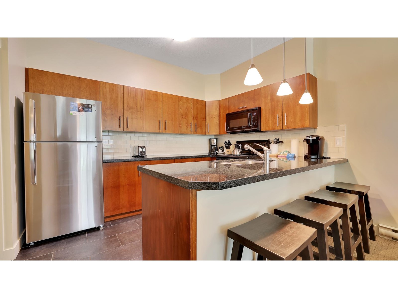 2049 Summit  Drive Unit# 314a, Panorama, British Columbia  V0A 1T0 - Photo 6 - 2479833