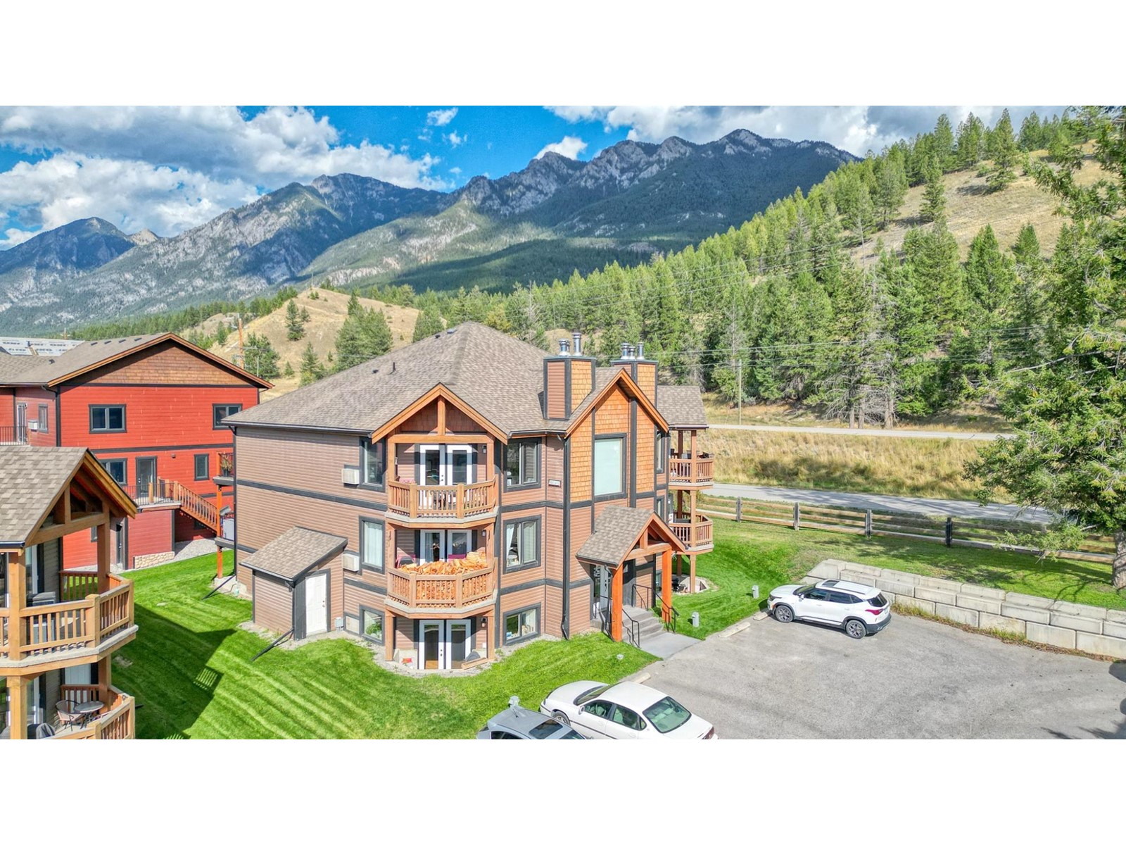 601 - 7307 PROSPECTOR AVENUE, Radium Hot Springs, British Columbia