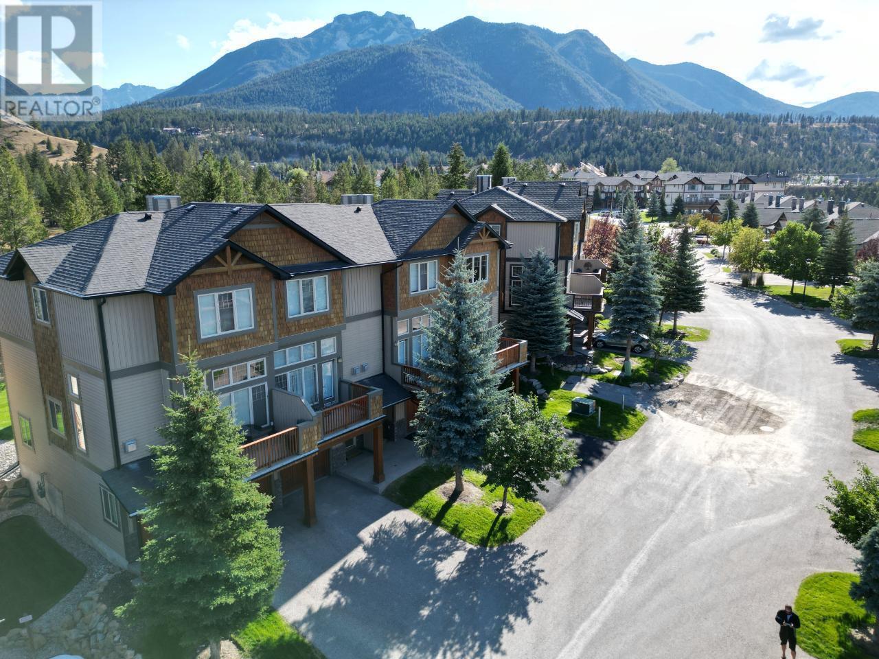 4840 BORREGO RIDGE ROAD Road Unit# 11, Radium Hot Springs, British Columbia