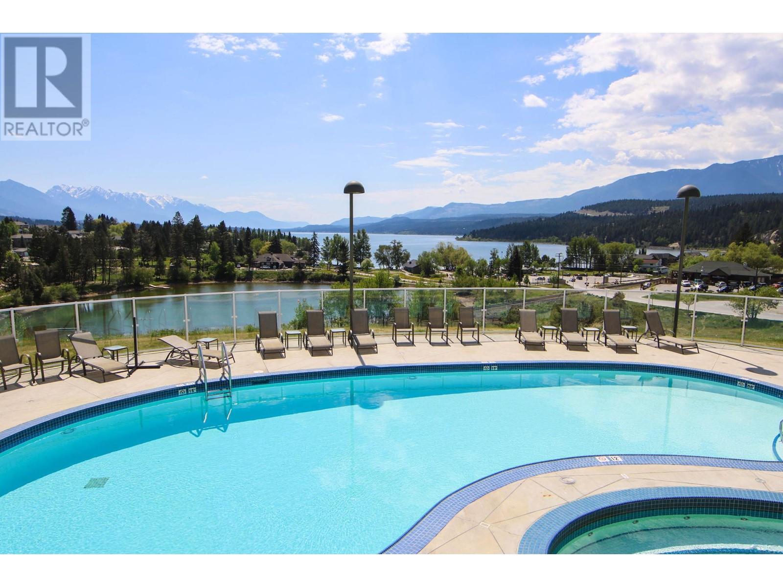 701 14A Crescent Unit# 325, Invermere, British Columbia