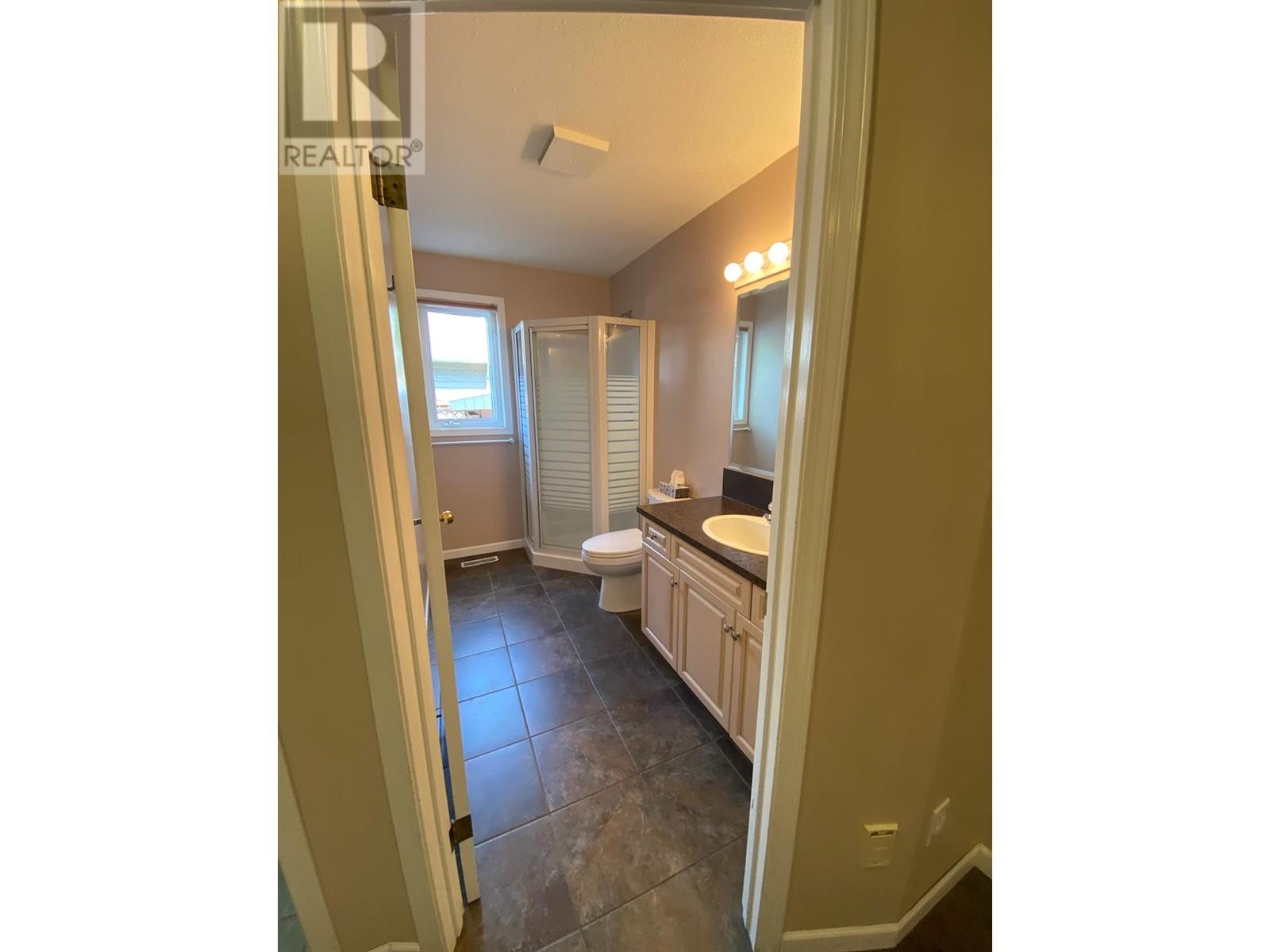 1517 Fir Crescent, Golden, British Columbia  V0A 1H6 - Photo 33 - 10328275