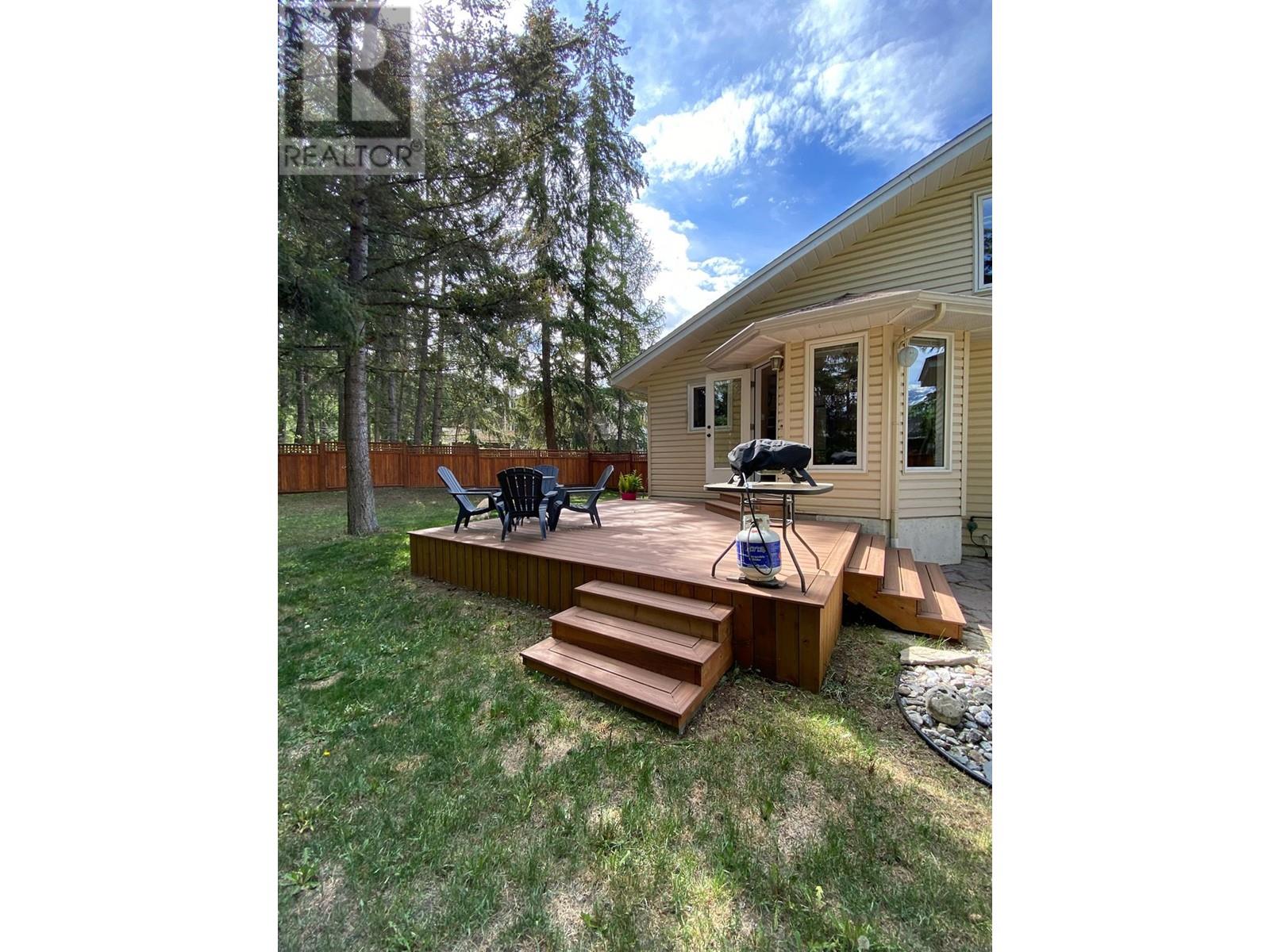 1517 Fir Crescent, Golden, British Columbia  V0A 1H6 - Photo 5 - 10328275