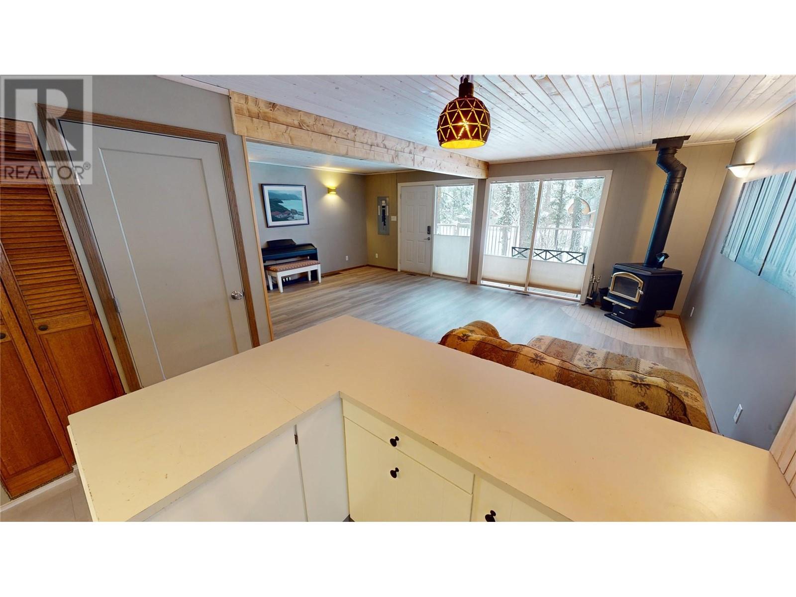 4384 Pinnacle Place, Spur Valley, British Columbia  V0A 1E0 - Photo 10 - 10330338