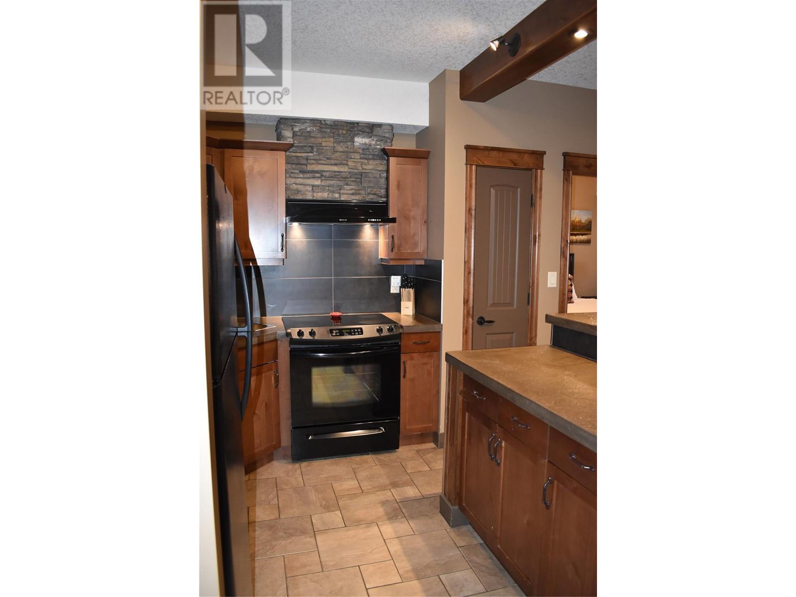 7495 Columbia Avenue Unit# 1204 Lot# Sl 24, Radium Hot Springs, British Columbia  V0A 1M0 - Photo 2 - 10330769