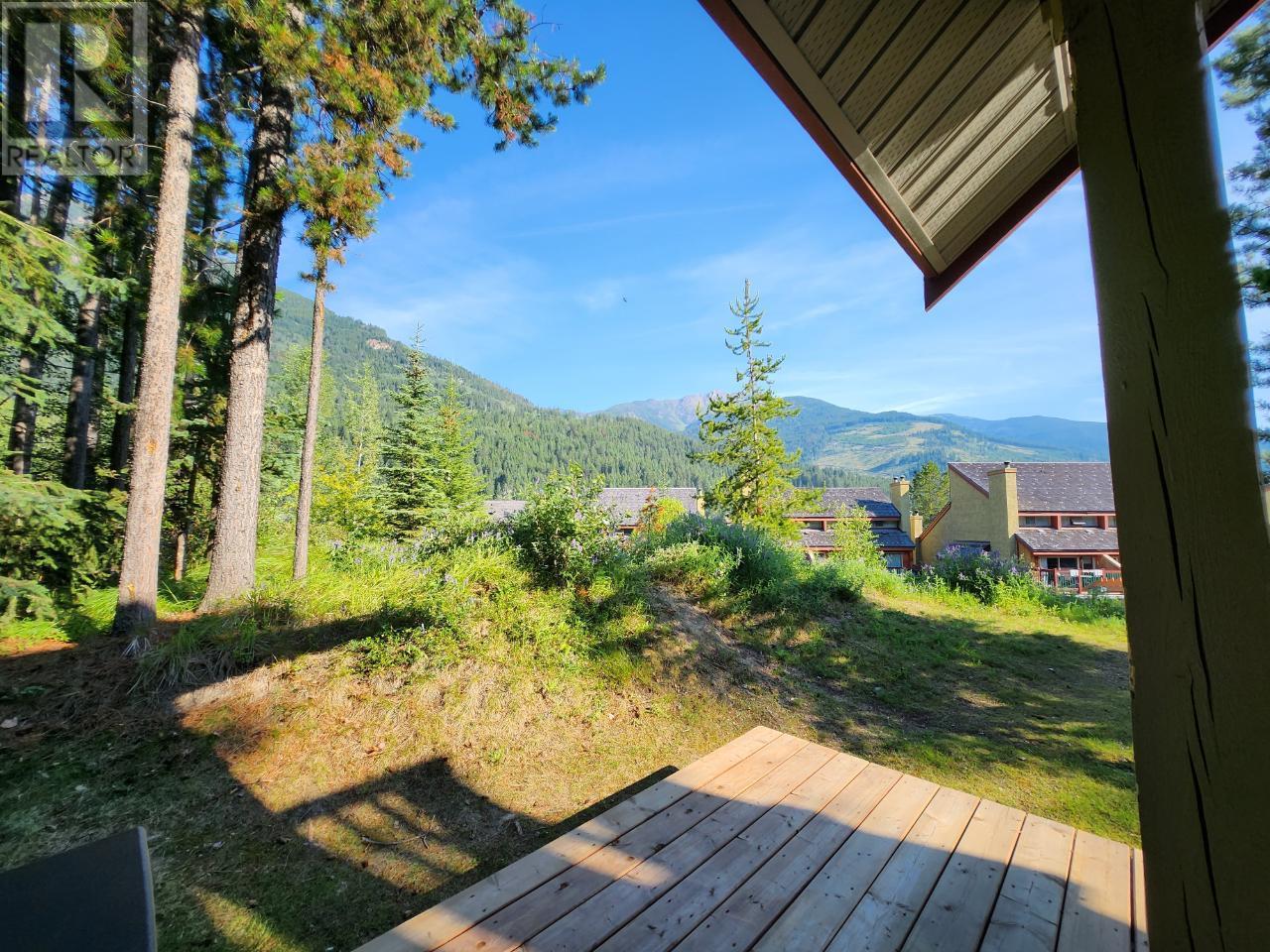 2025 Greywolf Drive Unit# 14, Panorama, British Columbia  V0A 1T0 - Photo 1 - 10331573