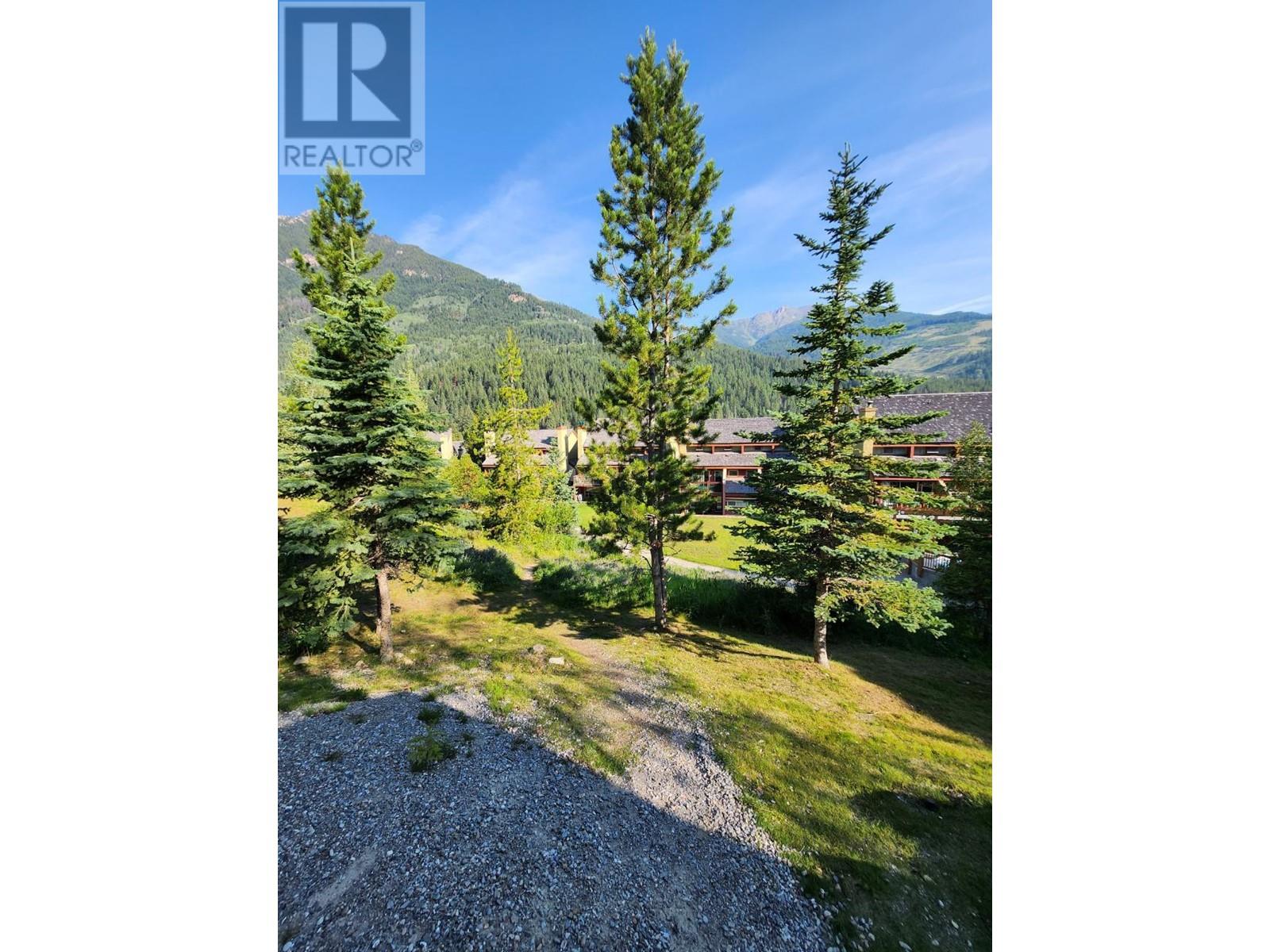 2025 Greywolf Drive Unit# 14, Panorama, British Columbia  V0A 1T0 - Photo 26 - 10331573