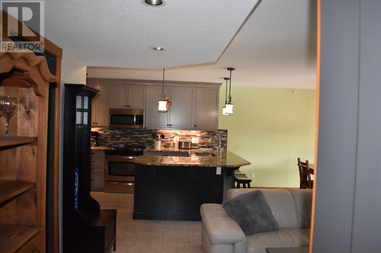 2050 Summit Drive Unit# 409, Panorama, British Columbia  V0A 1T0 - Photo 21 - 10332459