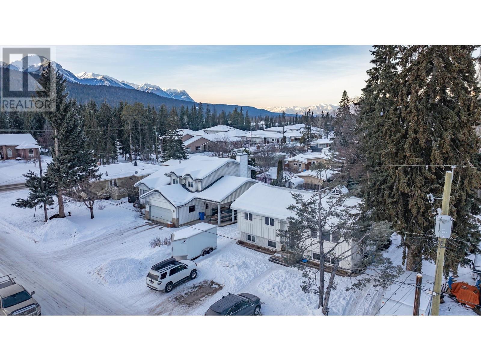 505 6th Street, Golden, British Columbia  V0A 1H0 - Photo 33 - 10334180