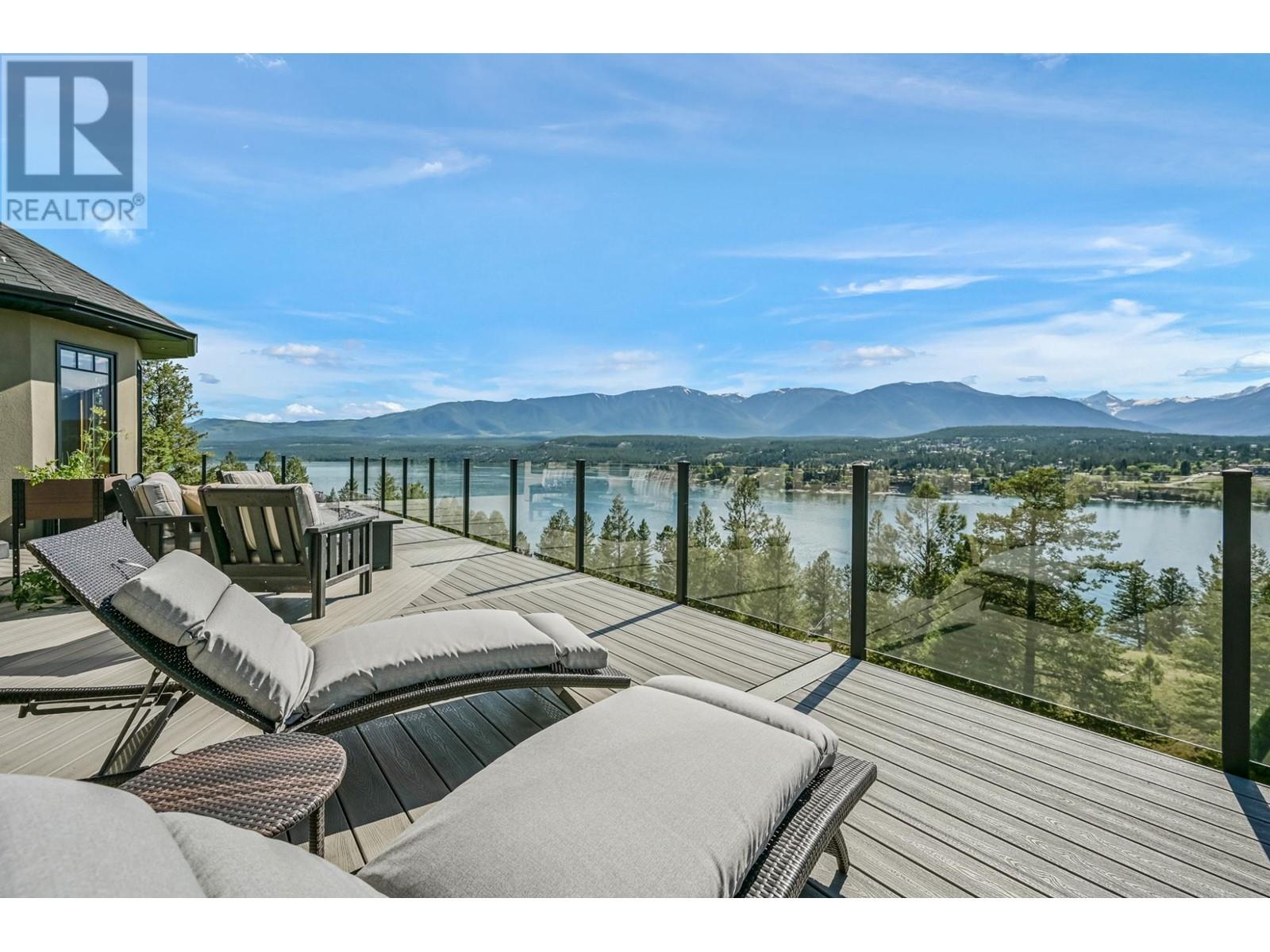 717 Lakeview Drive, Windermere, British Columbia  V0A 1K3 - Photo 5 - 10335288