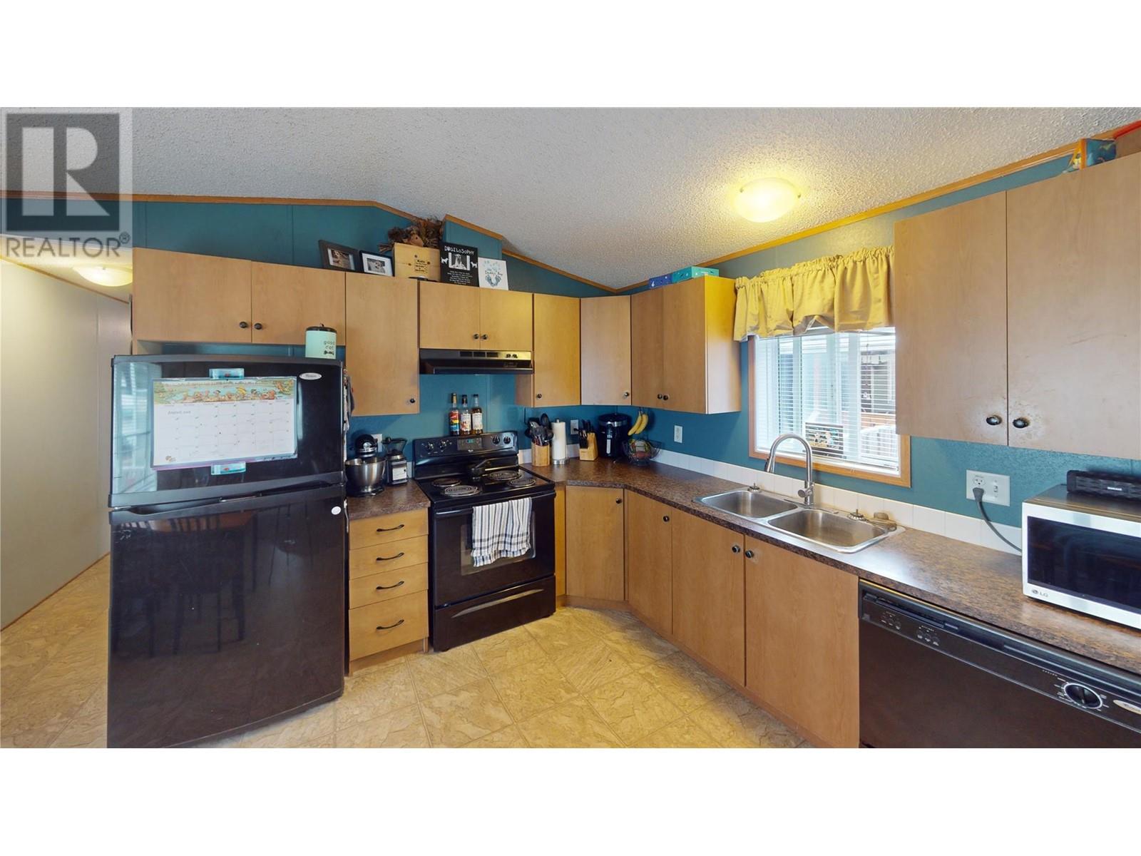 1400 12th Street Unit# 20, Golden, British Columbia  V0A 1H1 - Photo 2 - 10335751