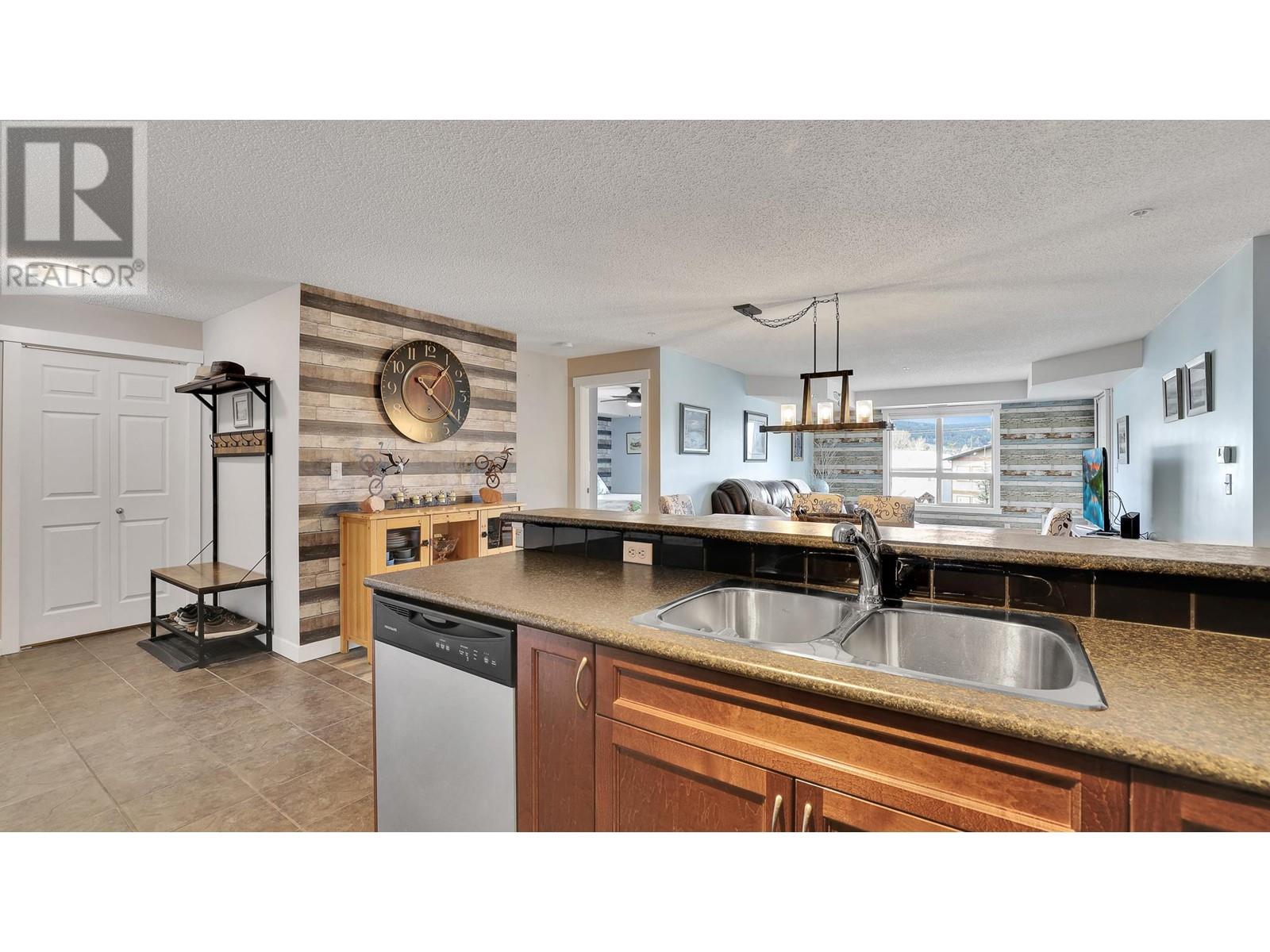 205 Third Avenue Unit# 3216, Invermere, British Columbia  V0A 1K7 - Photo 10 - 10335840