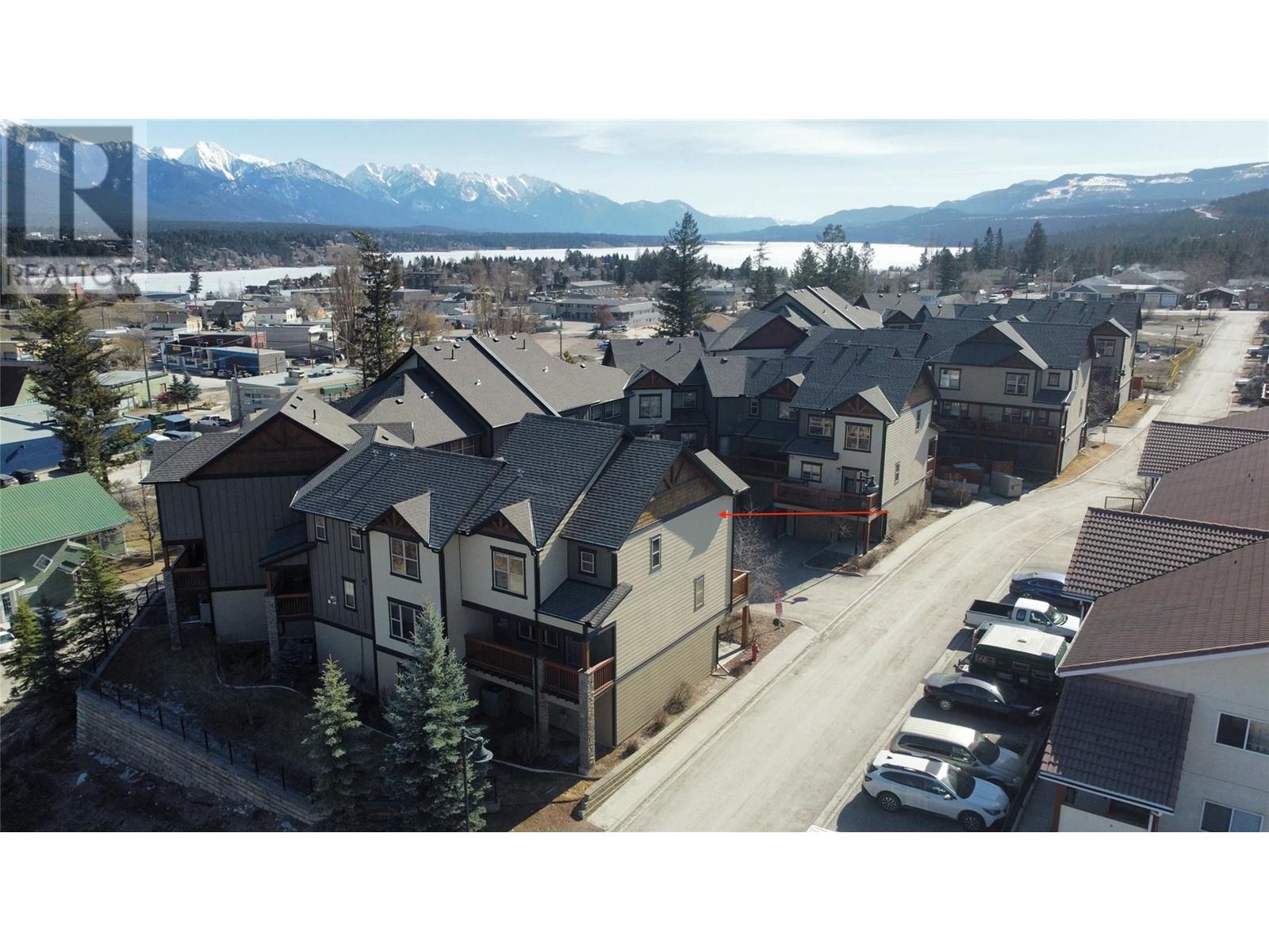 1000 9th Street Unit# 1, Invermere, British Columbia  V0A 1K0 - Photo 1 - 10337251