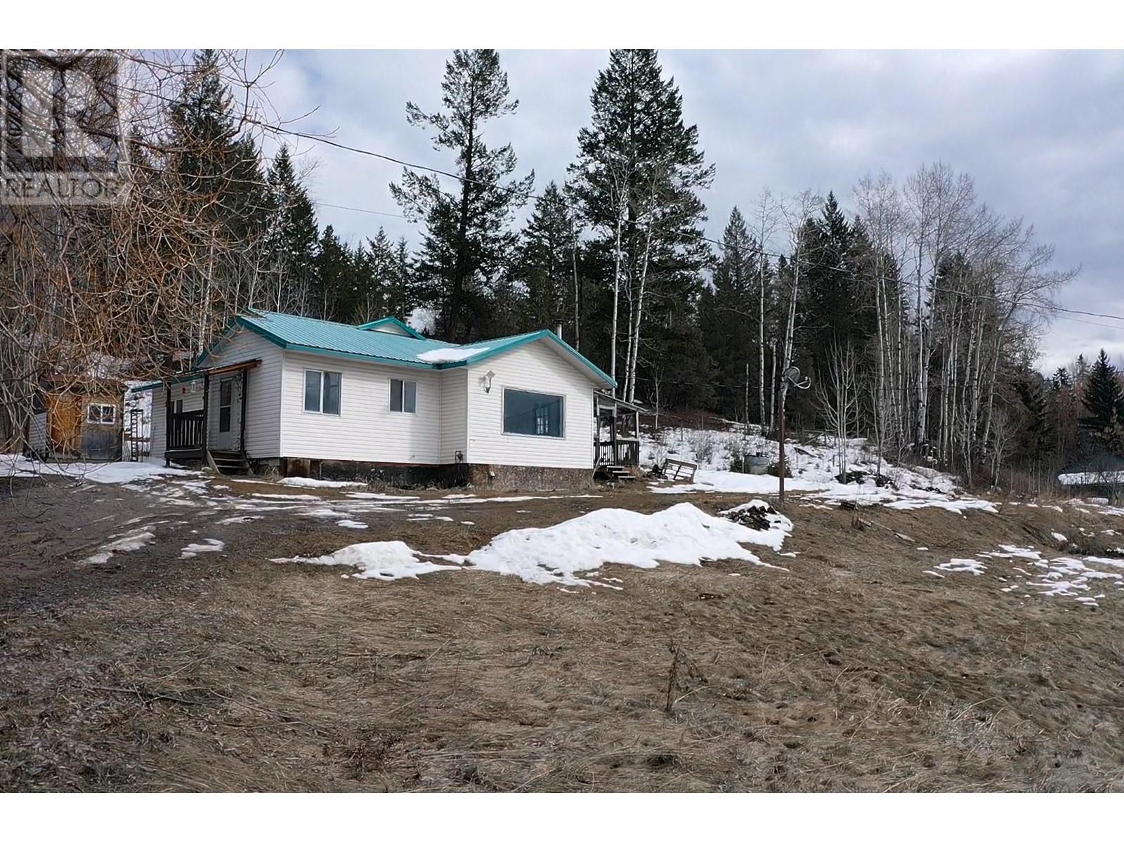 2866 95 Highway, Brisco, British Columbia  V0A 1B0 - Photo 37 - 10337621