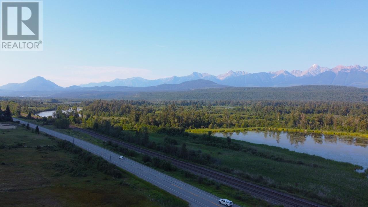 726 Hwy 95 Highway, Spillimacheen, British Columbia  V0A 1M0 - Photo 21 - 10338227