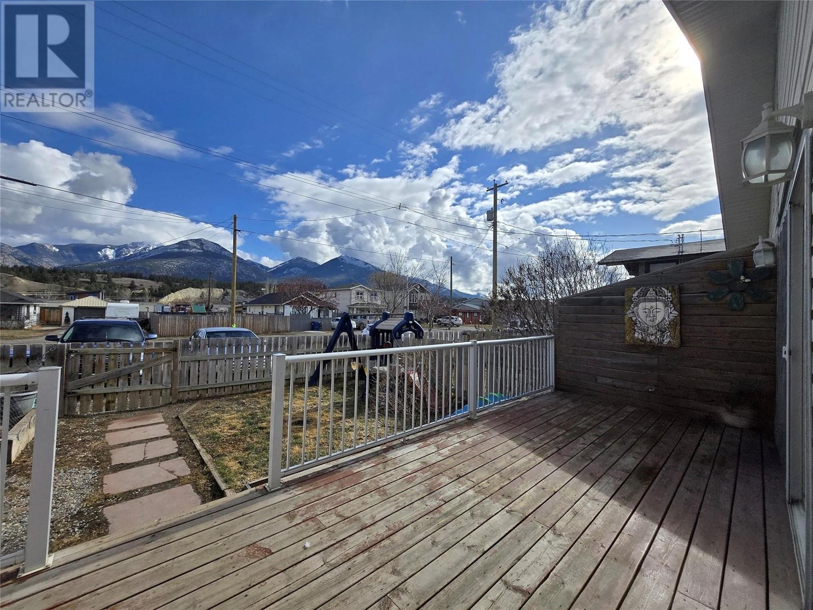 441 4th Avenue, Invermere, British Columbia  V0A 1K7 - Photo 1 - 10337462