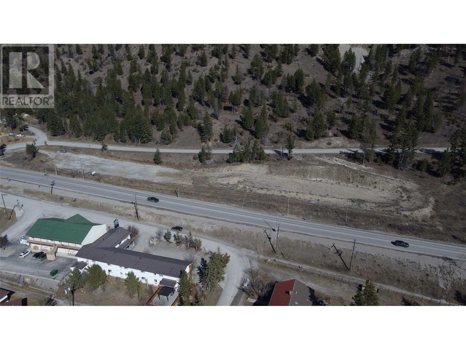 7585 Redstreak Park Road, Radium Hot Springs, British Columbia  V0A 1M0 - Photo 4 - 10338517