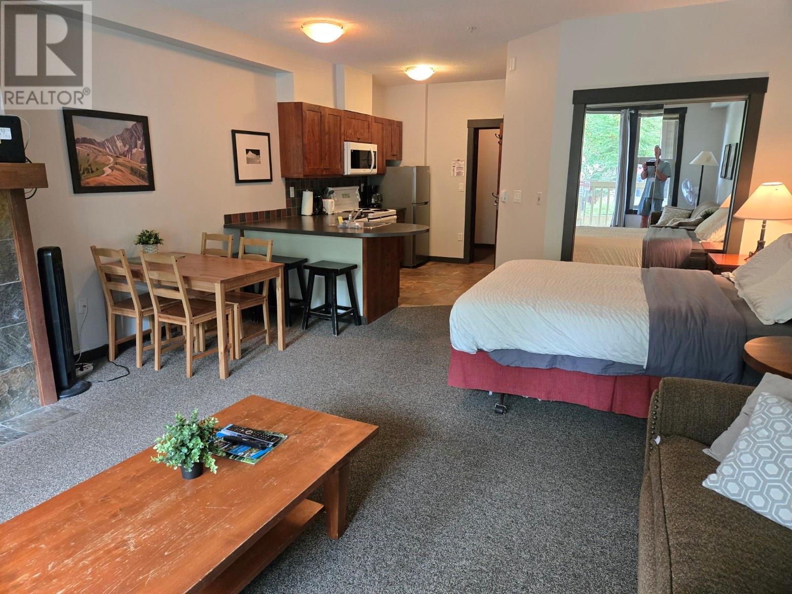 2070 Summit Drive Unit# 201a & 201b, Panorama, British Columbia  V0A 1T0 - Photo 27 - 10342707