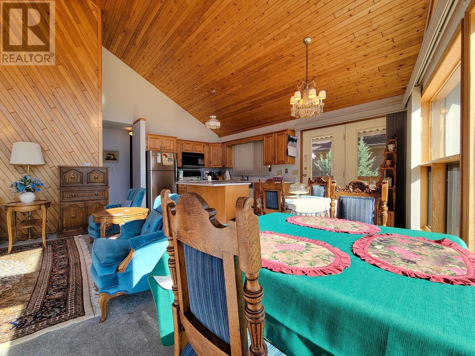 7326 Glacier Drive, Radium Hot Springs, British Columbia  V0A 1M0 - Photo 30 - 10343459