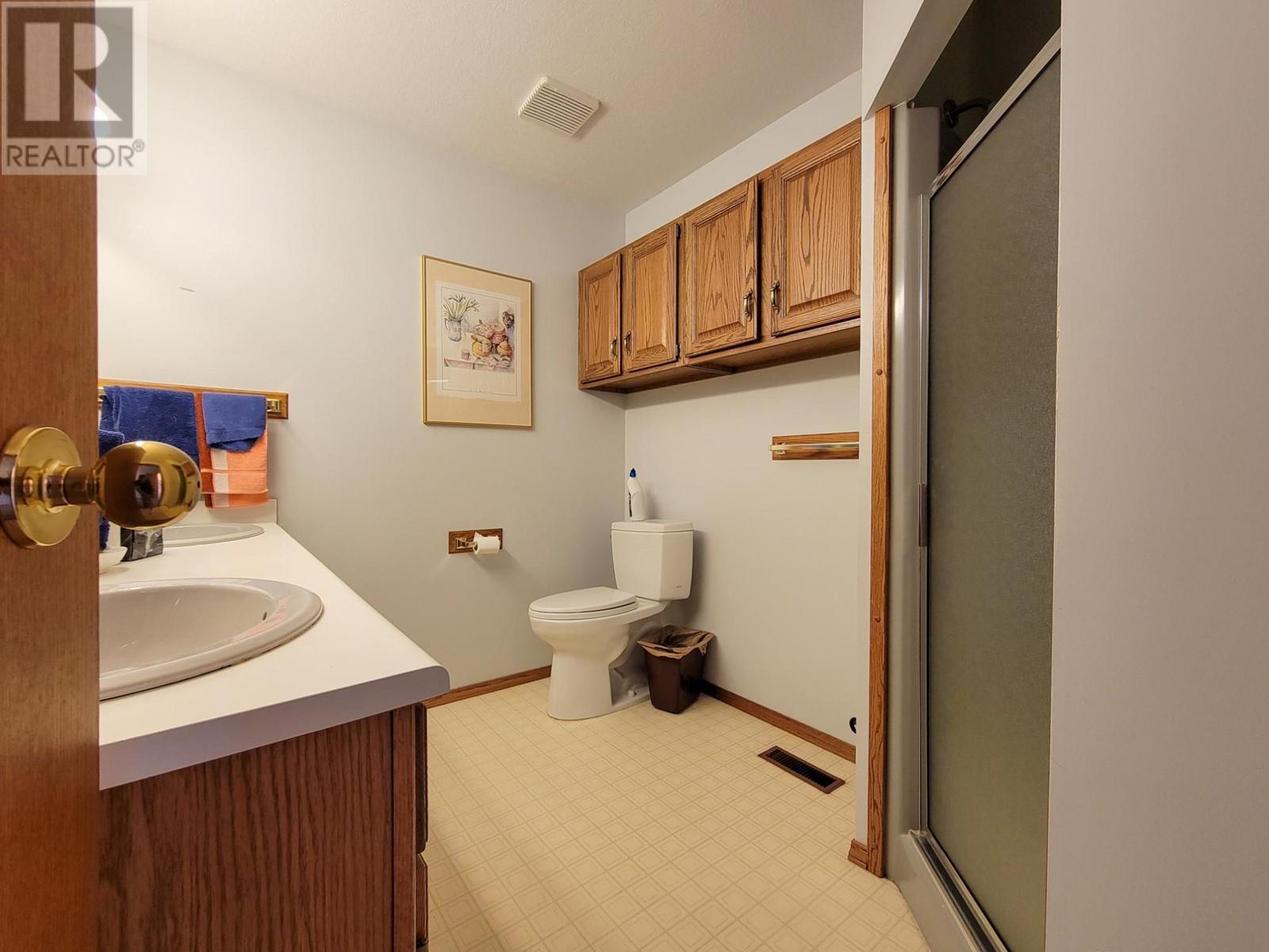 7326 Glacier Drive, Radium Hot Springs, British Columbia  V0A 1M0 - Photo 34 - 10343459