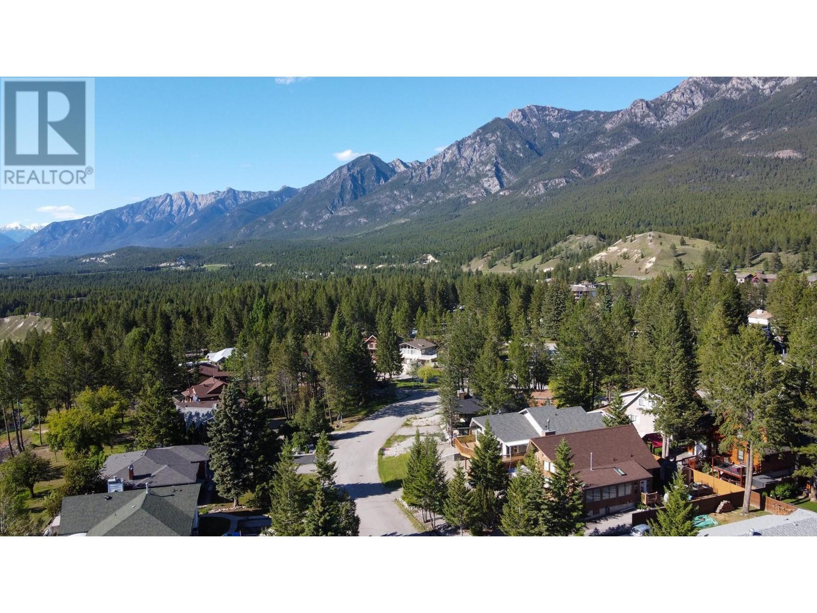 7326 Glacier Drive, Radium Hot Springs, British Columbia  V0A 1M0 - Photo 51 - 10343459