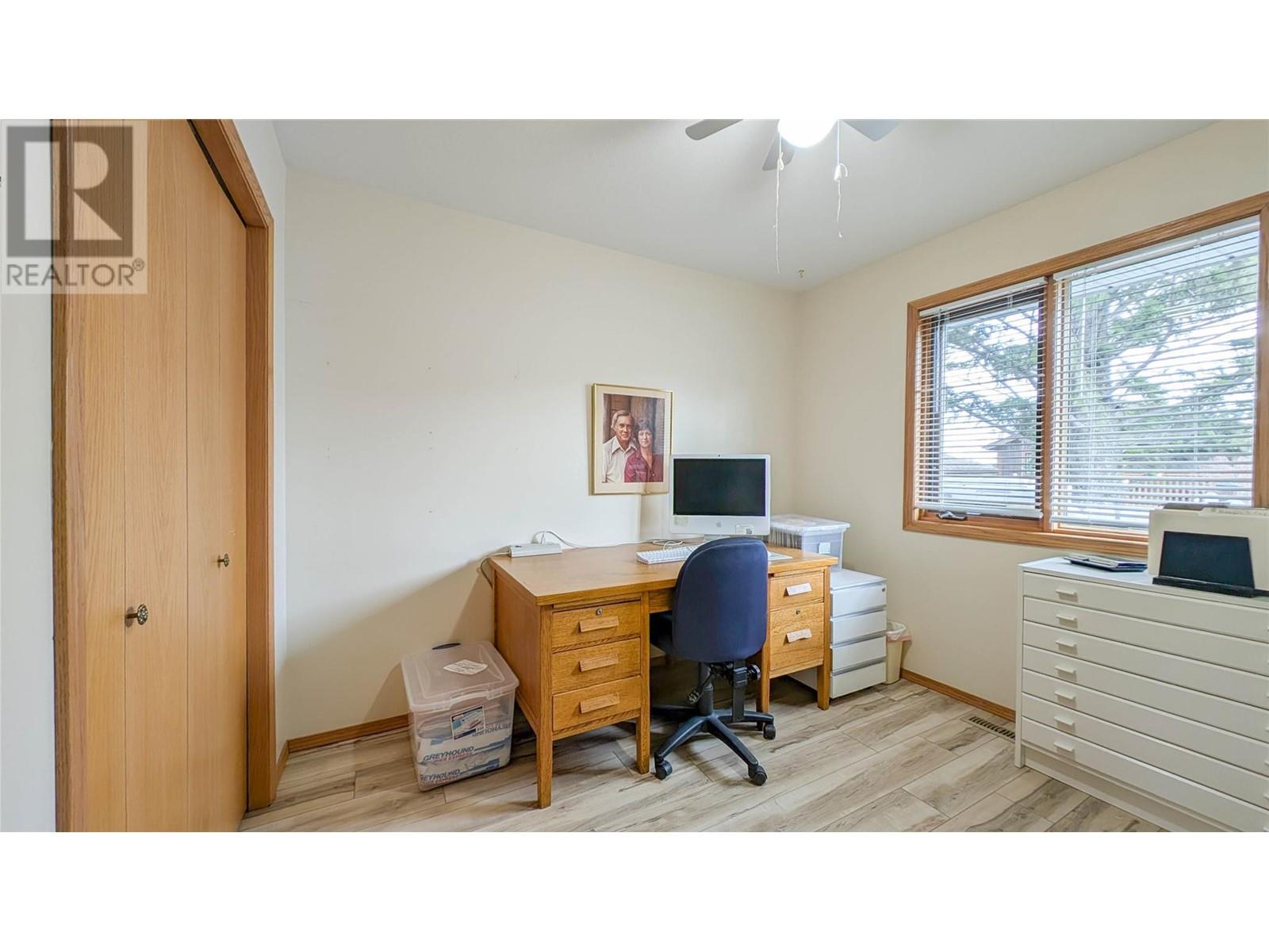 1021b 11th Avenue, Invermere, British Columbia  V0A 1K0 - Photo 12 - 10344032