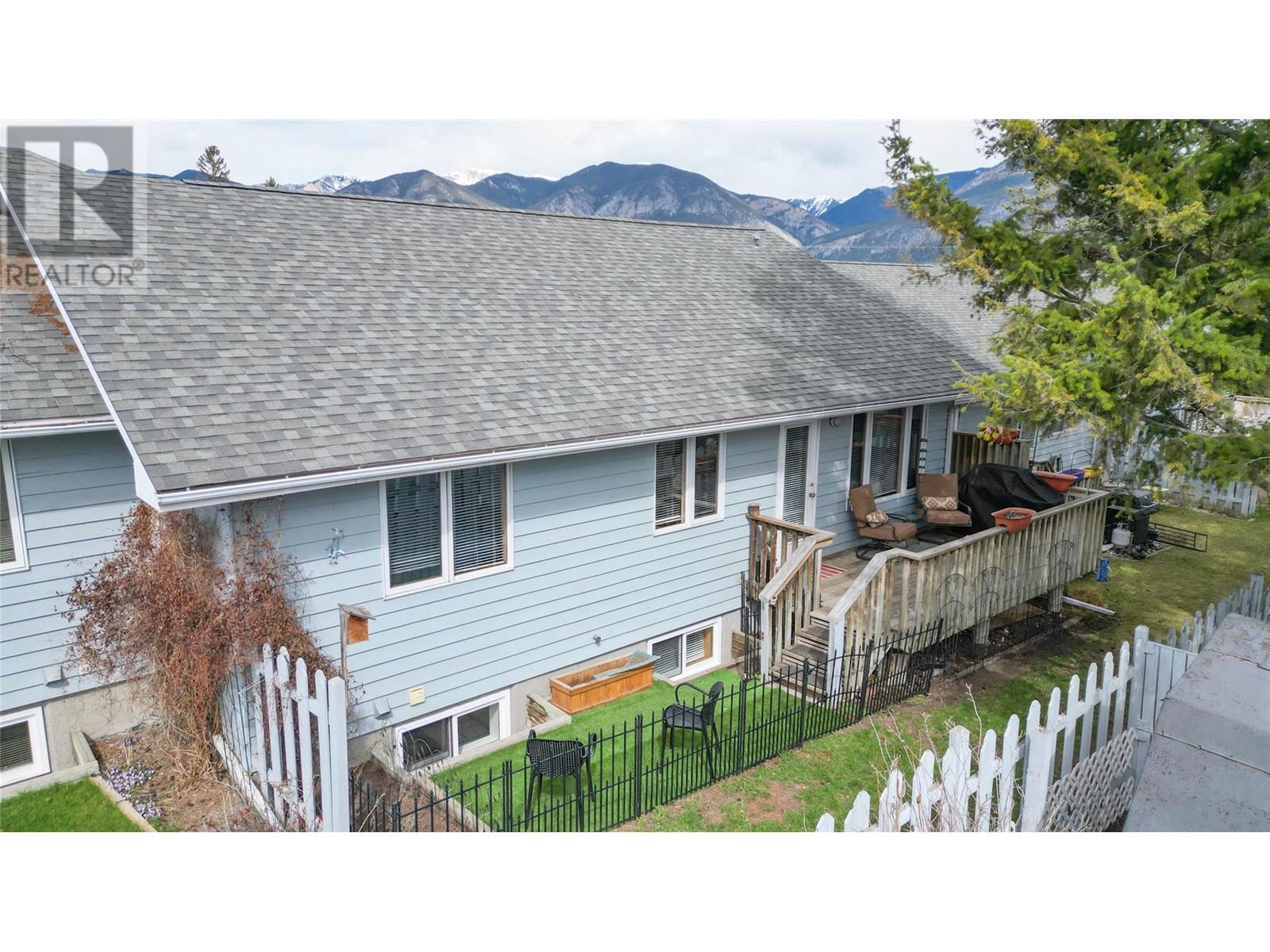 1021b 11th Avenue, Invermere, British Columbia  V0A 1K0 - Photo 24 - 10344032