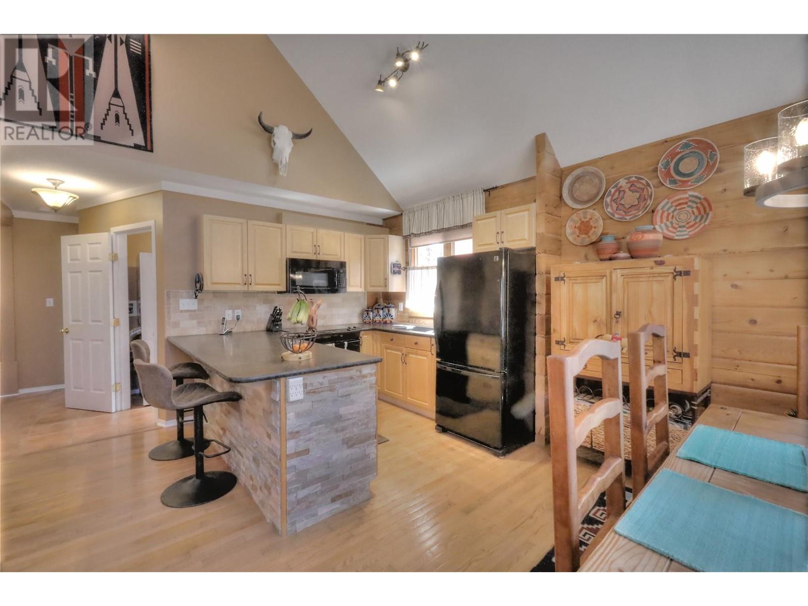 7488 Pine Cone Lane, Radium Hot Springs, British Columbia  V0A 1M0 - Photo 15 - 10344308