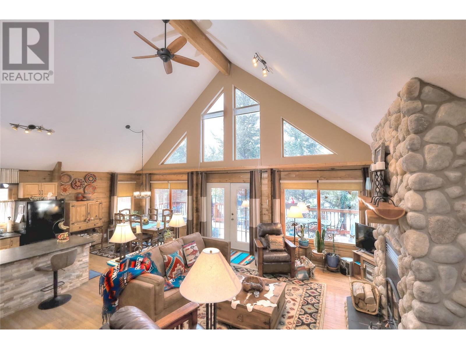 7488 Pine Cone Lane, Radium Hot Springs, British Columbia  V0A 1M0 - Photo 8 - 10344308