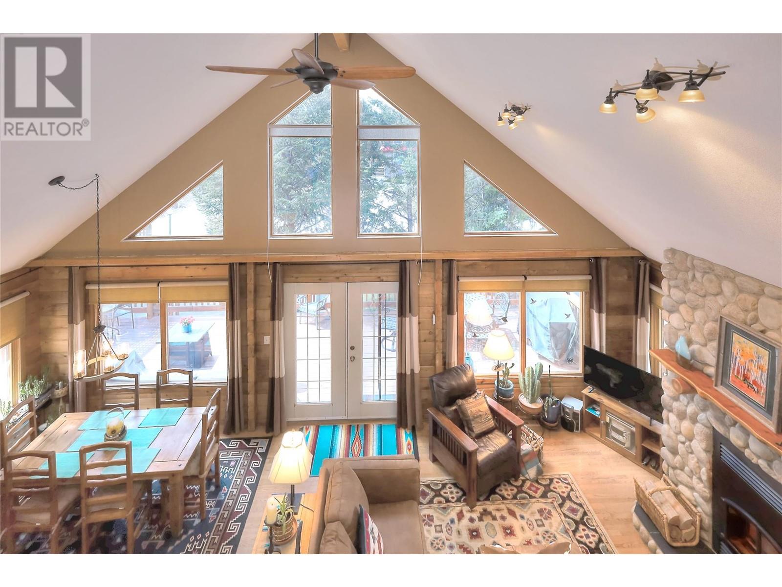 7488 Pine Cone Lane, Radium Hot Springs, British Columbia  V0A 1M0 - Photo 9 - 10344308
