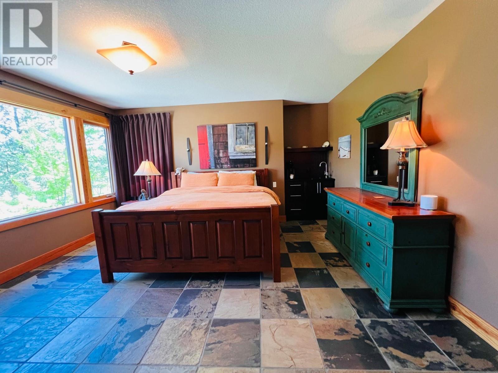 2557 Ledgerock Ridge, Invermere, British Columbia  V0A 1K6 - Photo 57 - 10344476