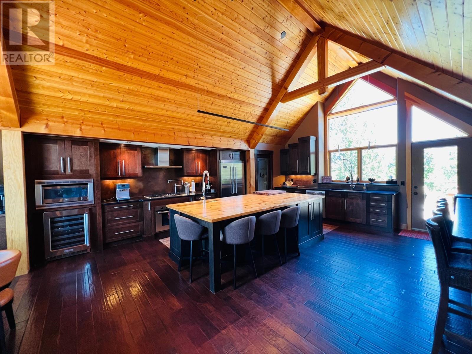 2557 Ledgerock Ridge, Invermere, British Columbia  V0A 1K6 - Photo 9 - 10344476