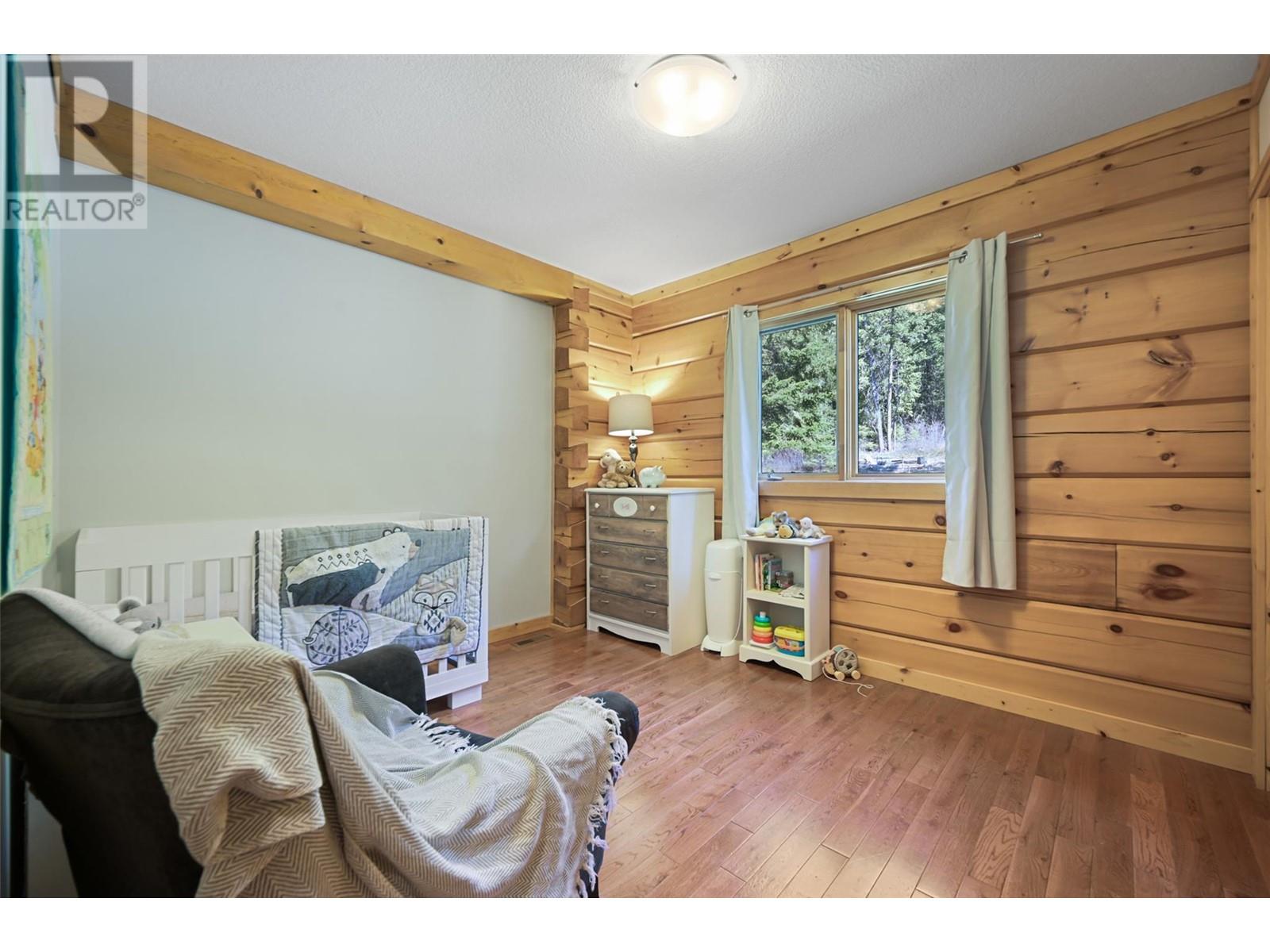 110 Highway 95, Spillimacheen, British Columbia  V0A 1P0 - Photo 24 - 10344507