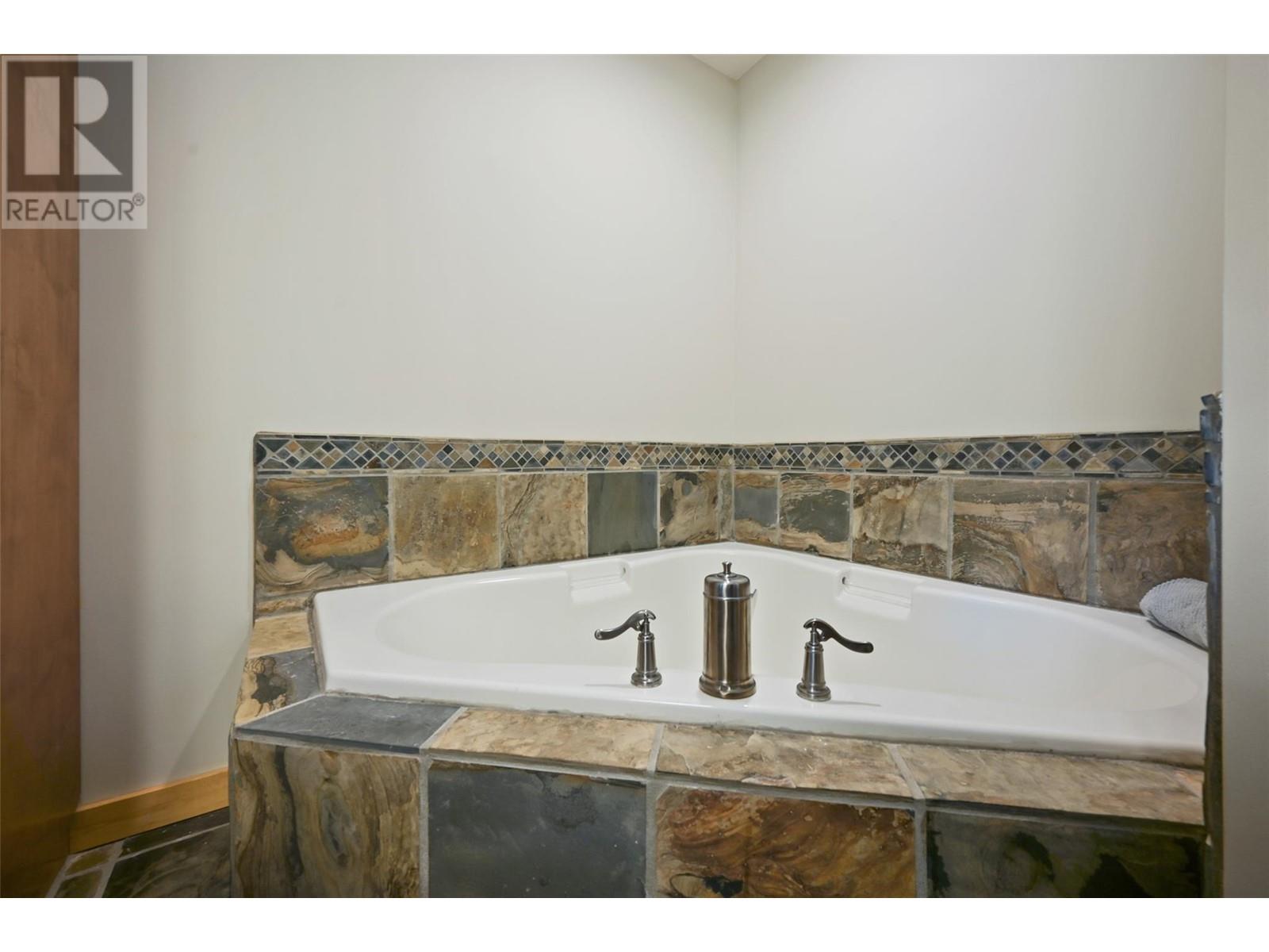 110 Highway 95, Spillimacheen, British Columbia  V0A 1P0 - Photo 42 - 10344507
