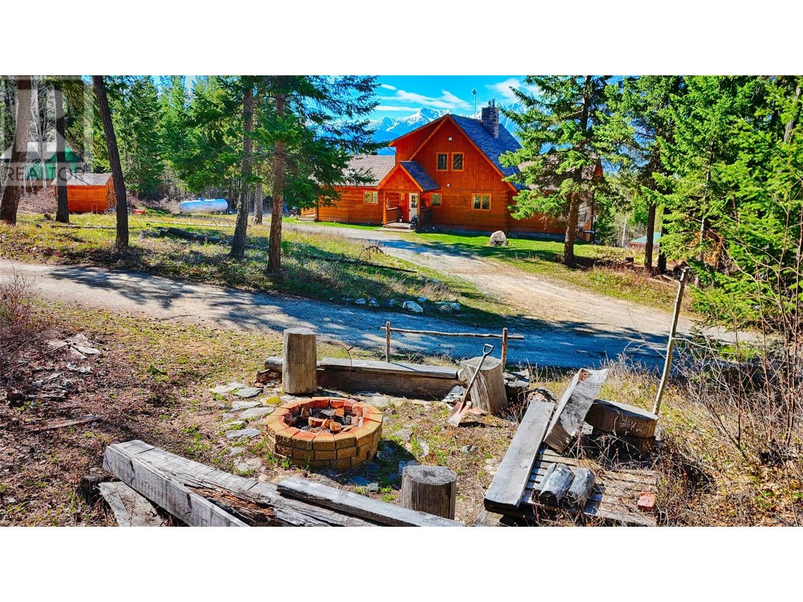 110 Highway 95, Spillimacheen, British Columbia  V0A 1P0 - Photo 65 - 10344507